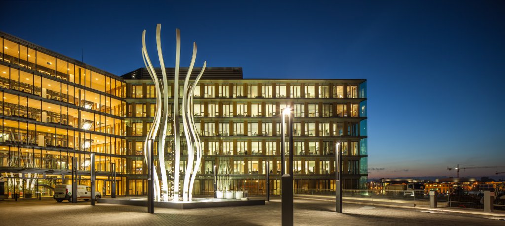 Neubau Chrystal Park Ansicht bei Nacht