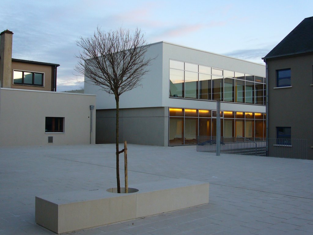 Außenansicht Grundschule Bettendorf