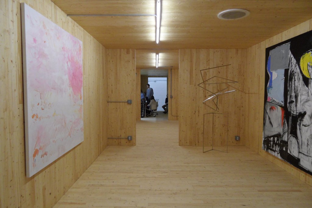 Ausstellungsfläche - Holz